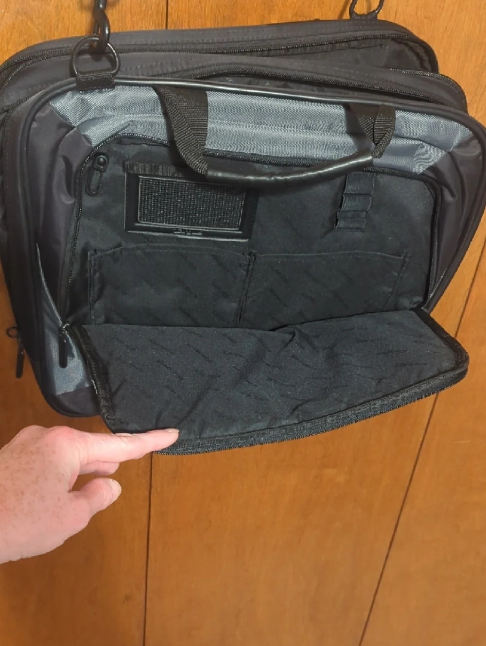Targus Black and Gray Laptop Messenger Bag with Adjustable Strap